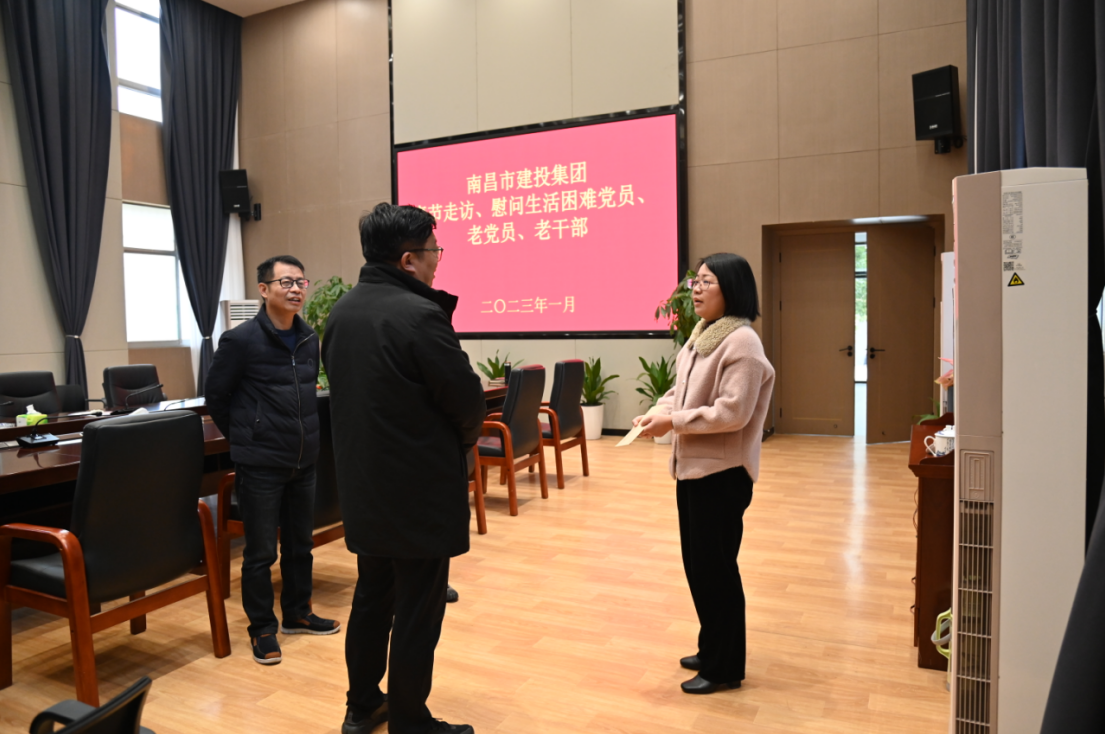 市尊时凯龙集团党委副书记、总司理章勇走访慰问西二环项目办难题党员_尊时凯龙